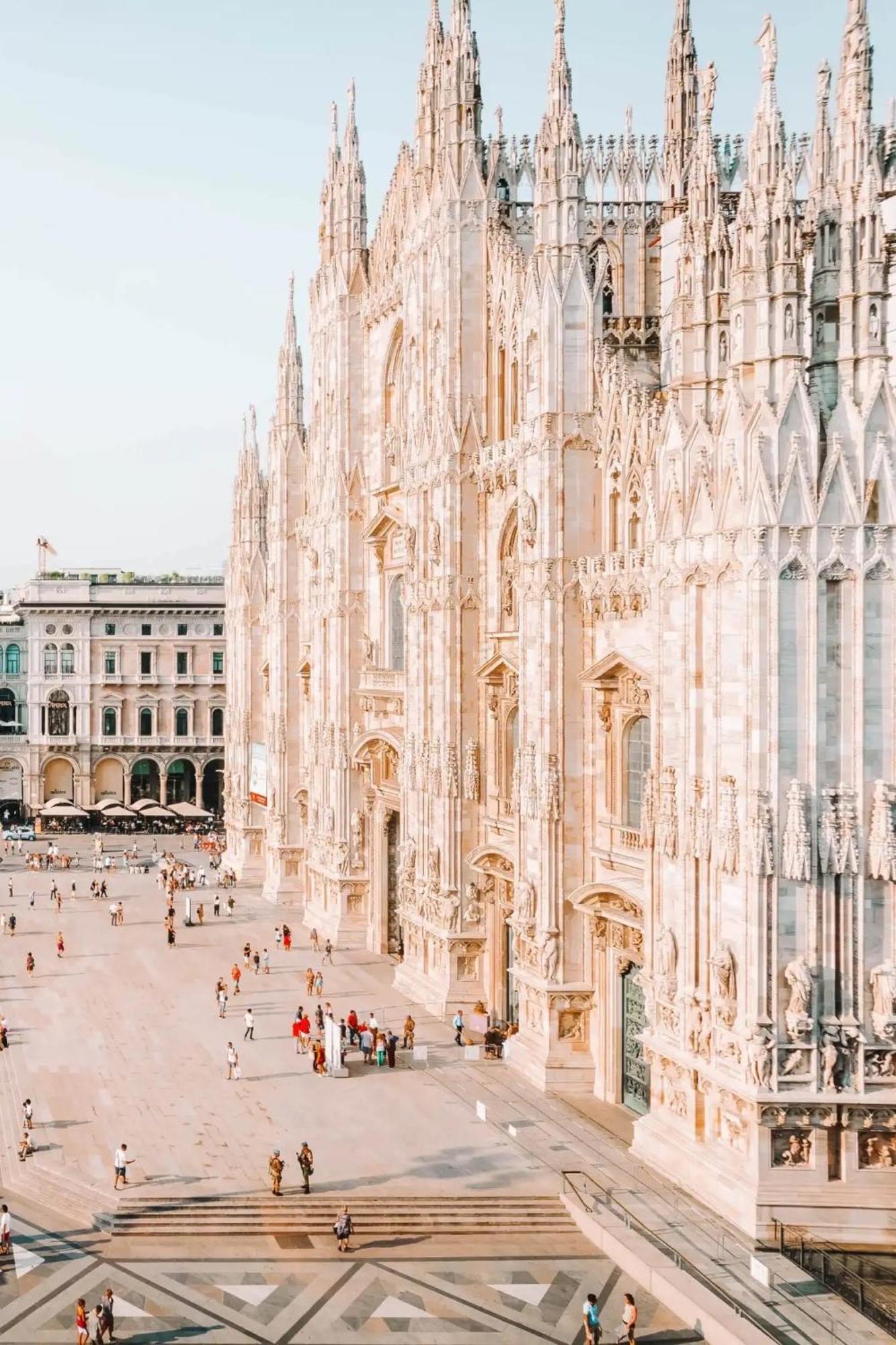 The Boutique Houses - Iconic Suite In Galleria Duomo With Private Parking Milán Exterior foto