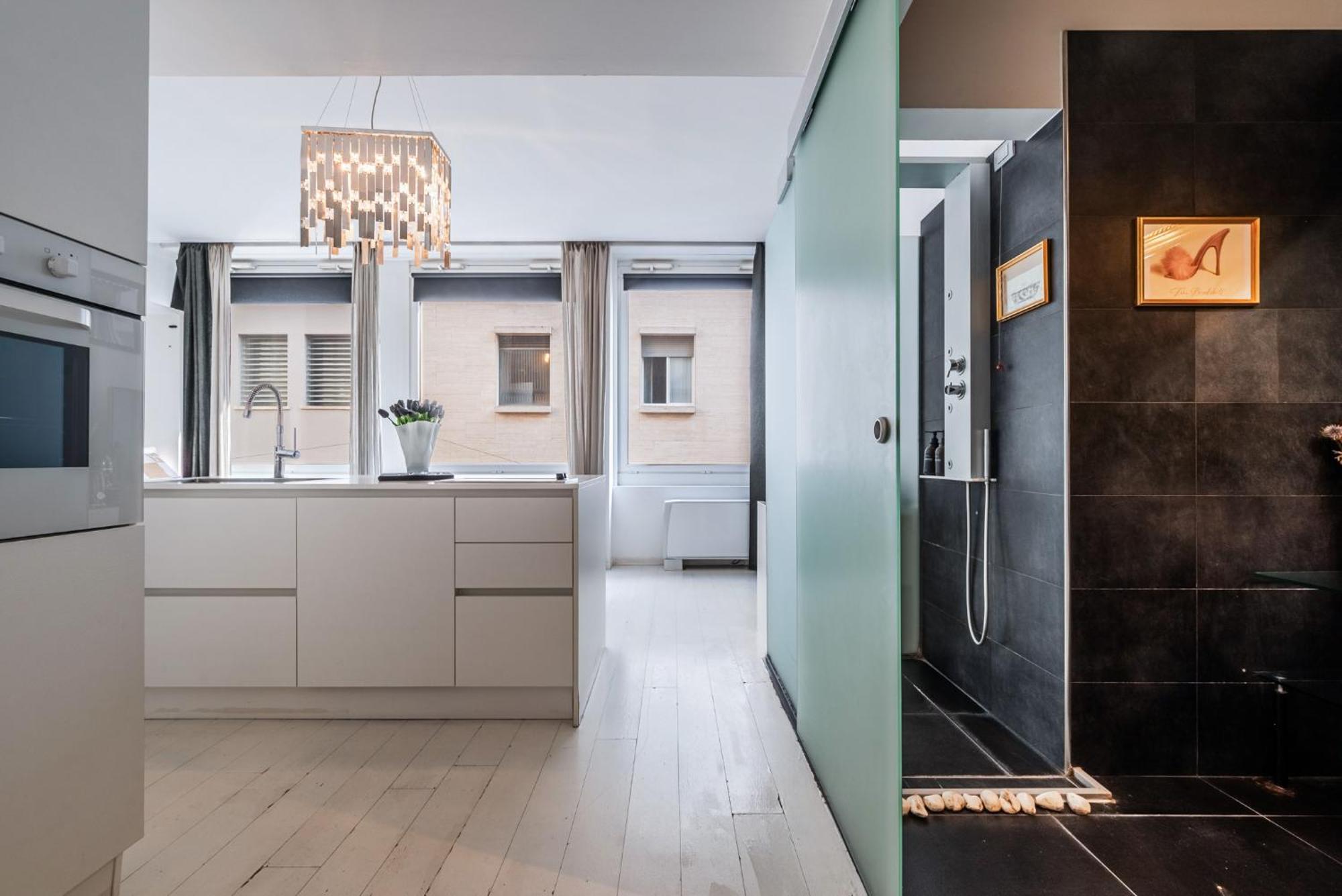 The Boutique Houses - Iconic Suite In Galleria Duomo With Private Parking Milán Exterior foto