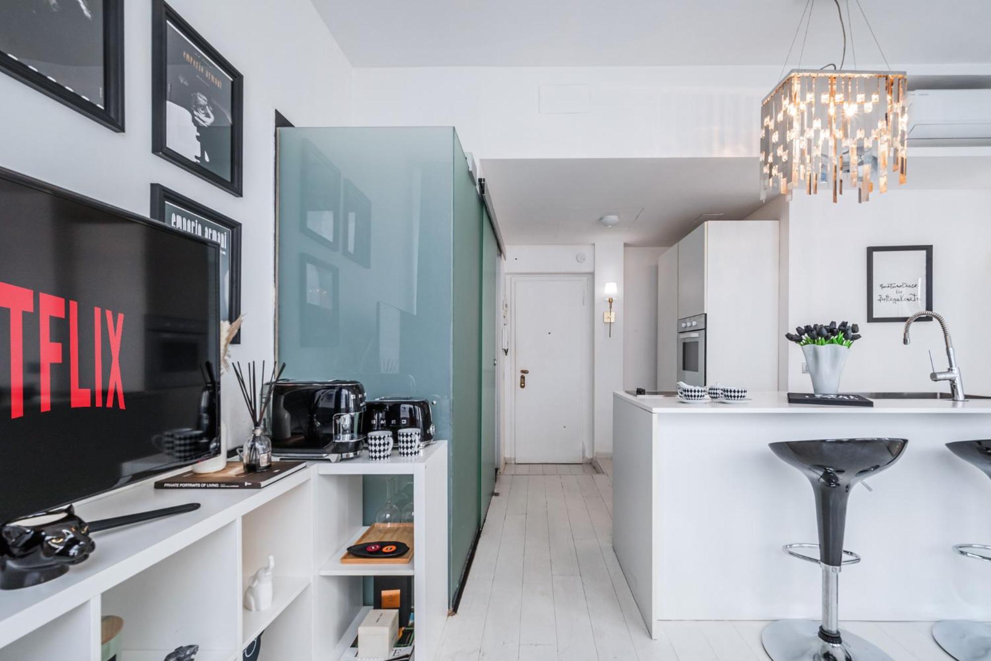The Boutique Houses - Iconic Suite In Galleria Duomo With Private Parking Milán Exterior foto